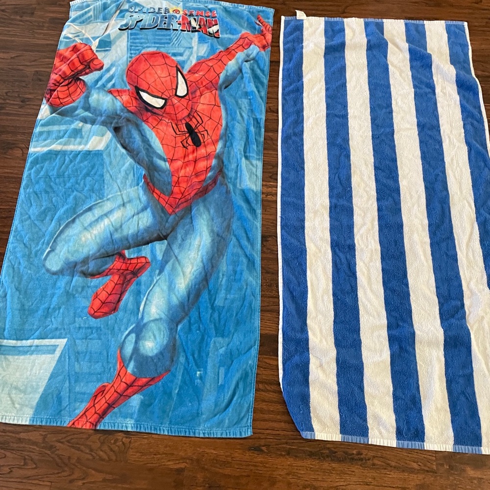 Marvel Spider-Man Red and Blue Beach Towels